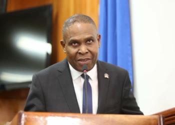 A peine installé, le PM Jean-Henry Céant se penche sur le dossier Petro Caribe