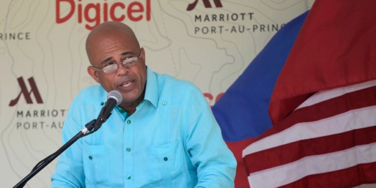 PetroChallenge: Des investisseurs de l’hôtellerie haïtienne menacent de poursuivre Michel Martelly en justice