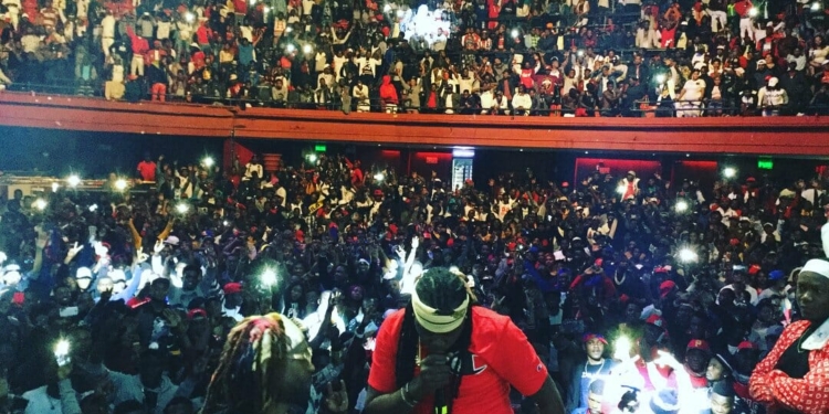 Tonymix pète le feu au Chili