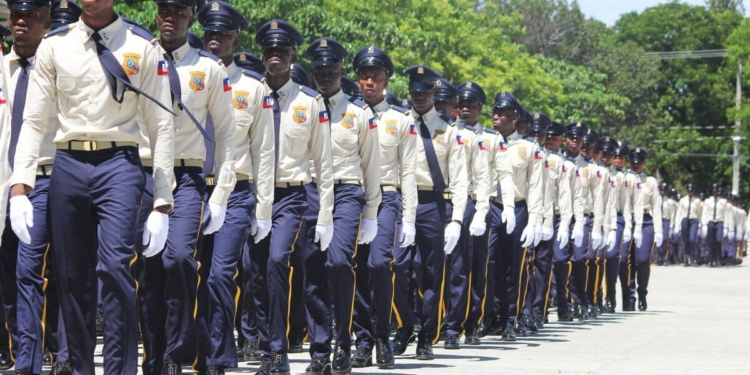 Graduation de la 29e promotion de la PNH, 692 agents en fonction