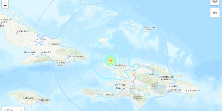 Bilan partiel du séisme: 11 morts et près de 200 blessés dans deux départements