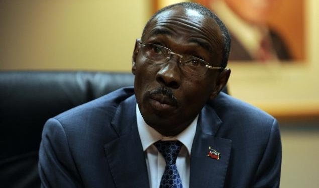 Le comportement des 3 pouvoirs de l’État n’est que du «Kafouyaj», selon Evans Paul