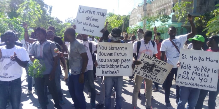 [URGENT] La ville des Gonaïves marche contre la corruption dans la division