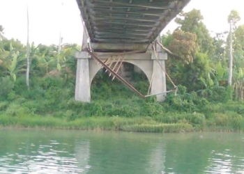 Les poids lourds interdits d’accès au pont Dumarsais Estimé à Jérémie