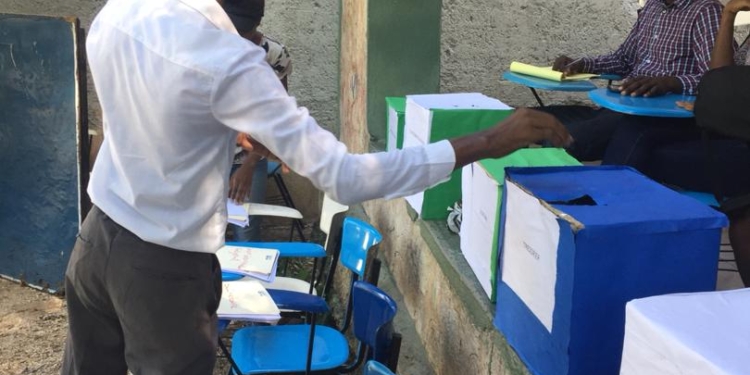 UEH – FASCH : l’AHECS perpétue une tradition démocratique