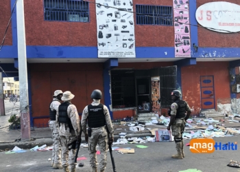 Haïti-Manifestation: 1 mort et une dizaine de voitures incendiées à Port-au-Prince