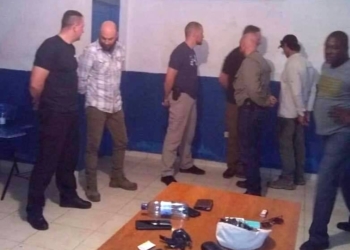 Les sept (7) étrangers des huit (8) mercenaires arrêtés partent pour les États-Unis d’Amérique
