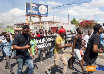 7 tours du Palais National pour exiger la démission de Jovenel Moïse