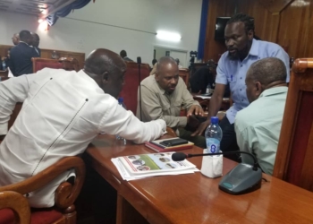 L’opposition propose une transition de 3 ans et la caducité du parlement!