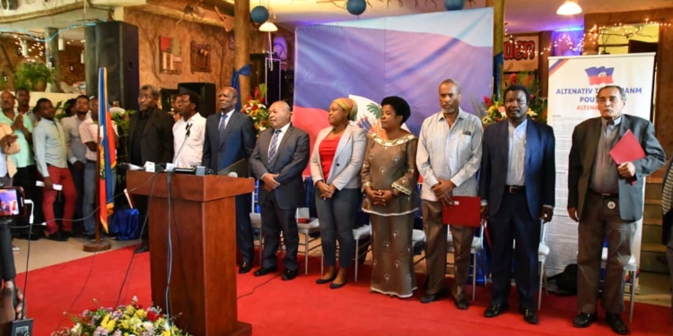 L’opposition avance dans l’après Jovenel, installe sa Commission de Facilitation de Passation de Pouvoir