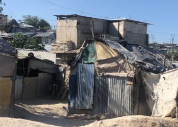 10 ans du séisme: des rescapés du 12 janvier 2010 logés dans des taudis à Port-au-Prince