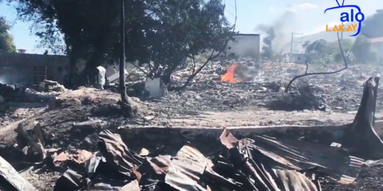 Incendie au marché de la literie à la rue du Centre (Port-au-Prince)