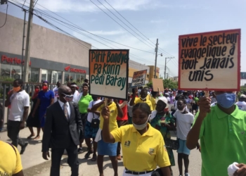 À Port-au-Prince, des protestants marchent contre l’immoralité ce 26 juillet