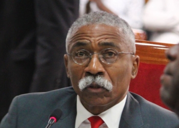 Le sénateur de Patrice Dumont dénonce des cas de détournement de fonds publics
