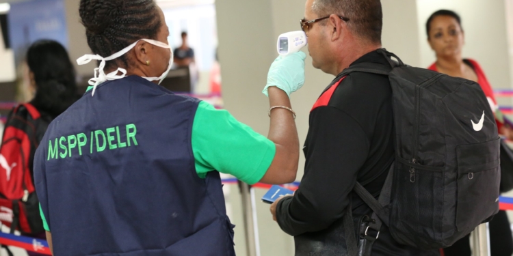 Haïti-Santé: test de Covid-19 obligatoire pour tout passager en direction d’Haïti
