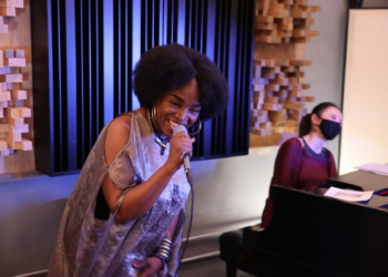 Émeline Michel joindra sa voix à six autres artistes pour le concert Spotlight