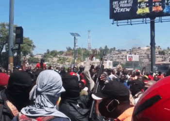 Haïti-Protestation: Fantom 509 et la Population dans les rues de Port-au-Prince et ses environs