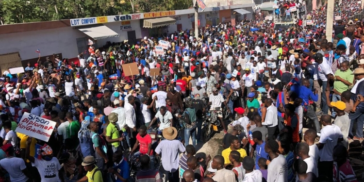 Marche contre la dictature: marée humaine à Port-au-Prince ce 28 février