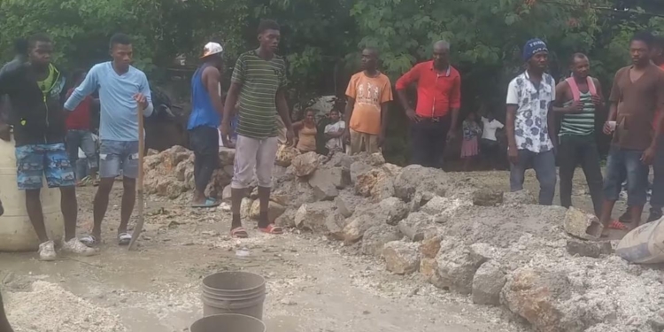 Petit-Goâve: Protestations des habitants contre l’enlèvement du Casec Wilken Dicette