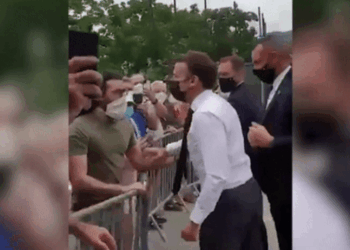 France: L’homme qui a giflé Macron condamné à 18 mois de prison
