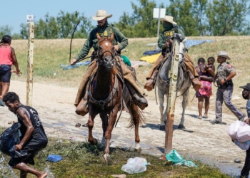 L’administration Biden suspend les patrouilles à cheval dans la frontière américano-mexicaine
