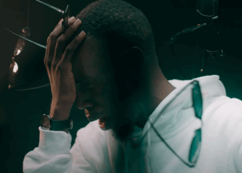Dans “Linèt la tonbe” Frè Gabe fait taire les rumeurs
