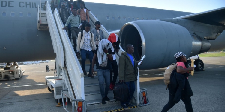 Plusieurs haïtiens déportés en Haïti retournent déjà au Chili