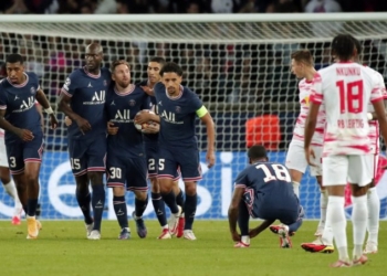 Le Paris Saint-Germain bat Leipzig (3 – 2) grâce à un doublé de Messi