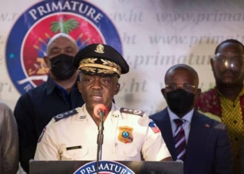 Haïti : face à son incompétence, Léon Charles plie bagage