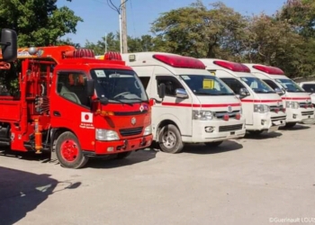 Le Japon fait don de plusieurs ambulances et camions-citernes à la PNH