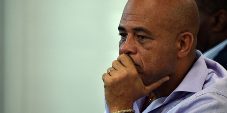 Sweet Micky interdit de performer dans un festival à Miami