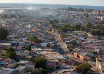 Ayiti-Ensekirite : Popilasyon nan Laplenn, Site Solèy ak Pènye mande sekou ak Lapolis