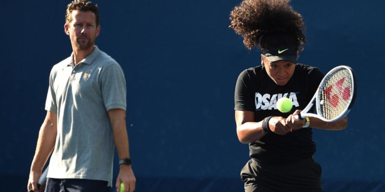 Antrenè Wim Fissette mete yon bout nan kolaborasyon l ak Nahomi Osaka aprè 2 lane