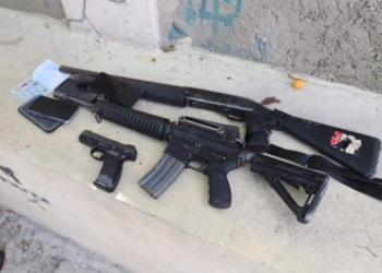 Trois armes confisquées par des agents de l’unité SWAT à Tabarre 49