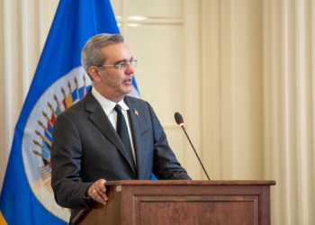 Luis Abinader demande à l’OEA de créer des mécanismes pour contrôler les gangs en Haïti