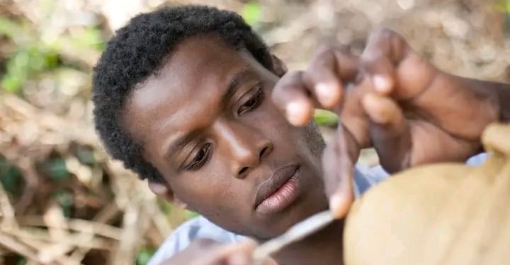 Lobenson Civilma, la main qui immortalise les personnalités haïtiennes