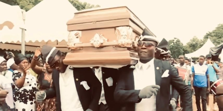 Editoryal: nou tout sou lis konplo oubyen bal mawon!