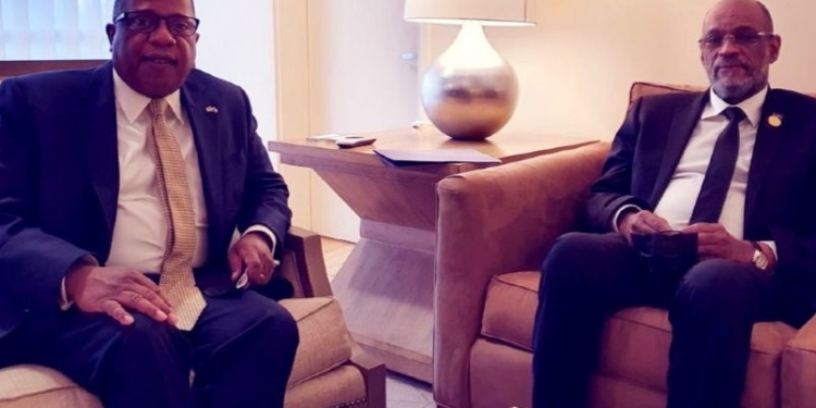 Sekretè deta adjwen ameriken an Brian Nichols di li rive Ayiti nan yon moman desizif