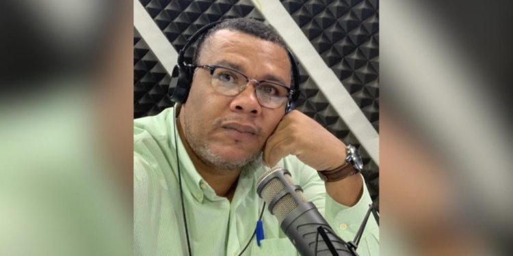 Le journaliste Roberson Alphonse de Magik 9 blessé par balles à Delmas 40b