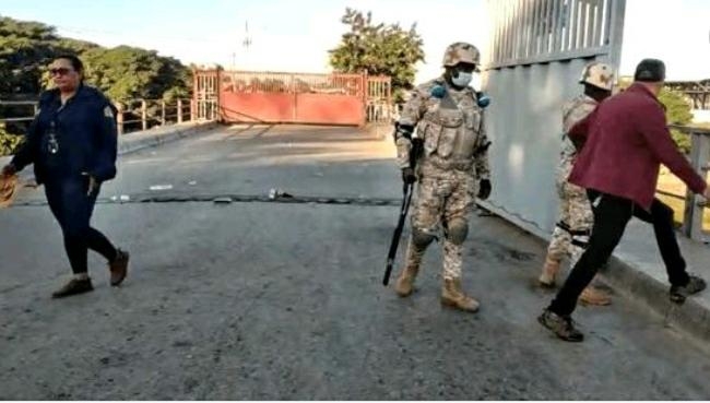 Kèk Ayisyen sou fwontyè a deside fèmen pòtay ki separe Ayiti ak Repiblik Dominiken lan