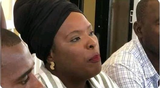 Wideline Pierre remèt demisyon l pou batay bò kote sosyete sivil la nan Wanament