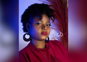 Desormes C. Fallone une jeune artiste qui cherche à se faire une place dans l’industrie musicale