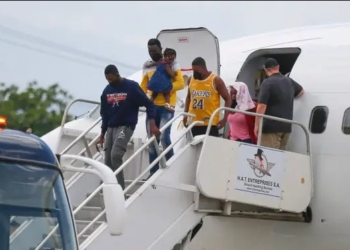 Responsab “Haitian neighborhood center Sant la” kritike Etazini pou pwosesis depòtasyon yo ki relouvri