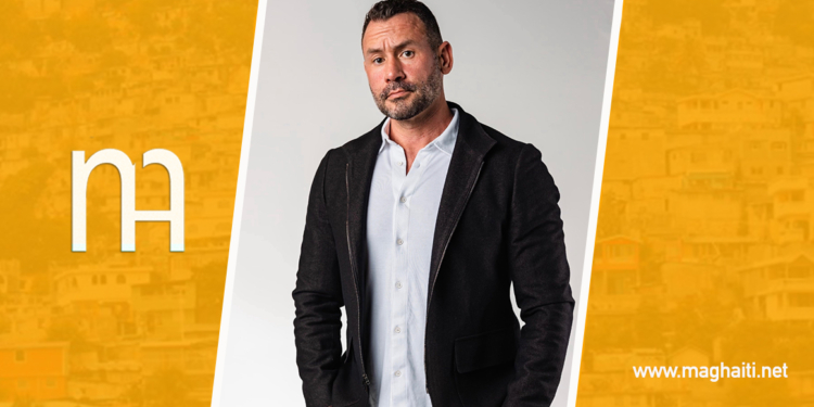 Aussi prospère que Derik Fay!