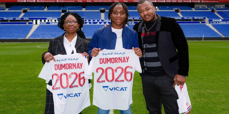 L’attaquante haïtienne Melchie Daëlle Dumornay signe à l’Olympique Lyonnais