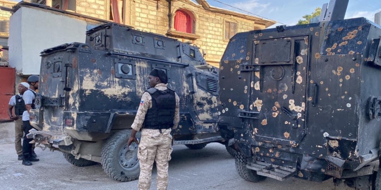 Bandi Savyen nan Latibonit touye 7 polisye nan yon atak yè mèkredi a