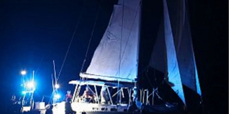 396 haïtiens interceptés à bord d’un bateau près d’une île isolée des Bahamas