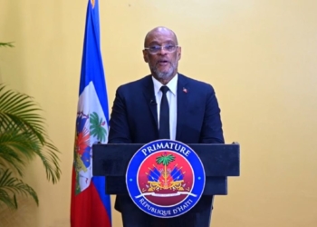 Ariel Henry garanti polisye yo y ap resi jwenn bon jan materyèl pou kwape bandi nan peyi a