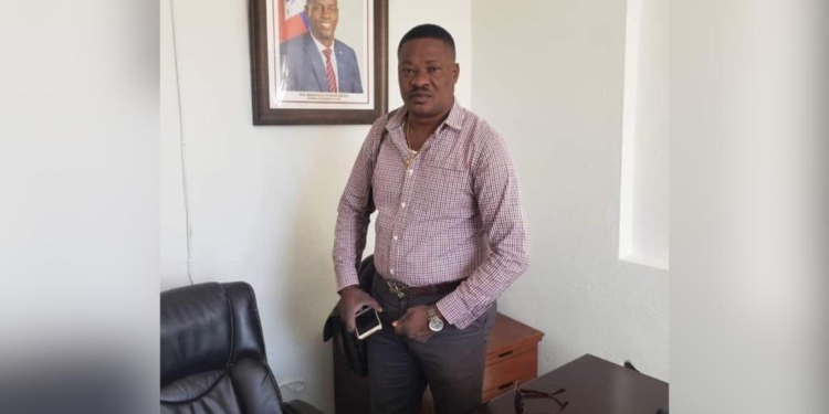 Pakè Senmak la mete yon manda dèyè majistra Ducarmel Mercy