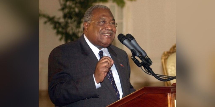 L’ancien Premier ministre Gérard Latortue est mort à l’âge de 89